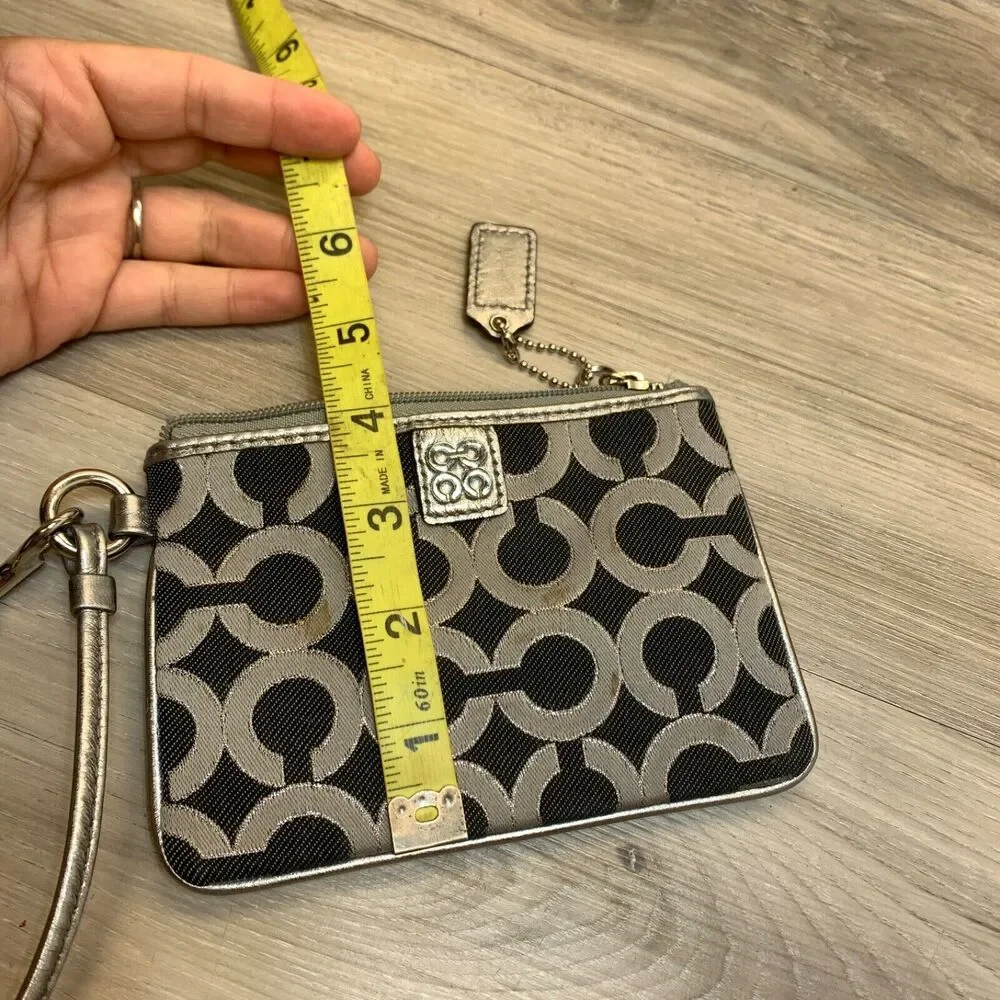 COACH Gray Silver Signature Zip Closure Canvas Wristlet‎